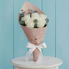 Букет контраст в Нальчике Букет цветов из:  Розы в Нальчике